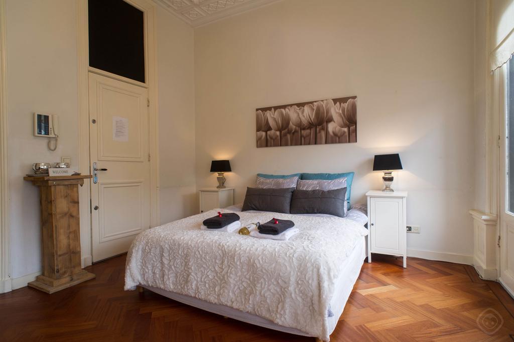Luxury Keizersgracht Group House
